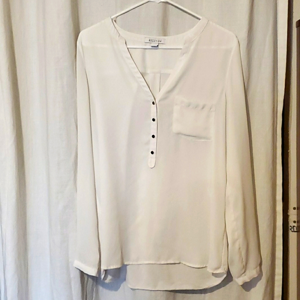 Kenneth Cole top